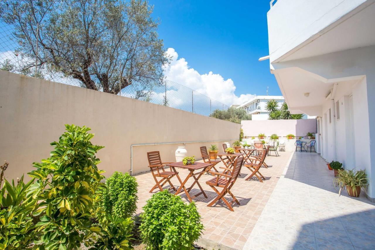 Iatridis Studios Faliraki (Adults Only) מראה חיצוני תמונה