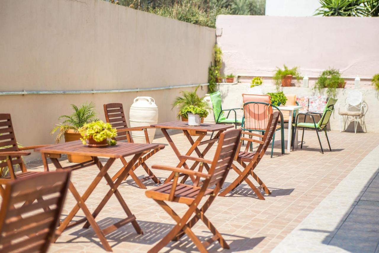 Iatridis Studios Faliraki (Adults Only) מראה חיצוני תמונה